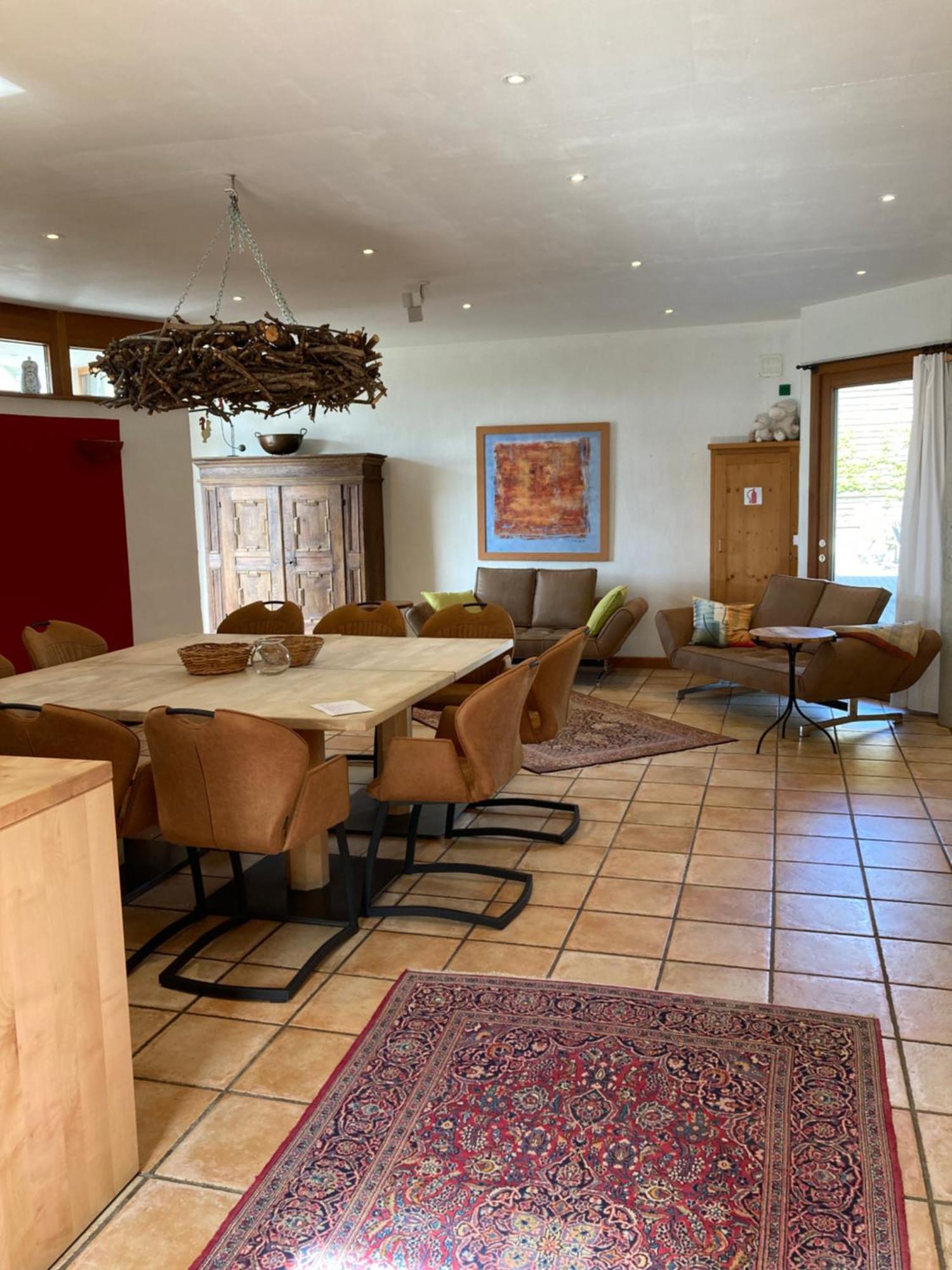 Paulis Cozy 4-Bedroom Vacation Home - With 4 Bathrooms Sun Terrace & Sauna, Nice To Hike & Bike, To Chil & Meet Bullange Exterior photo
