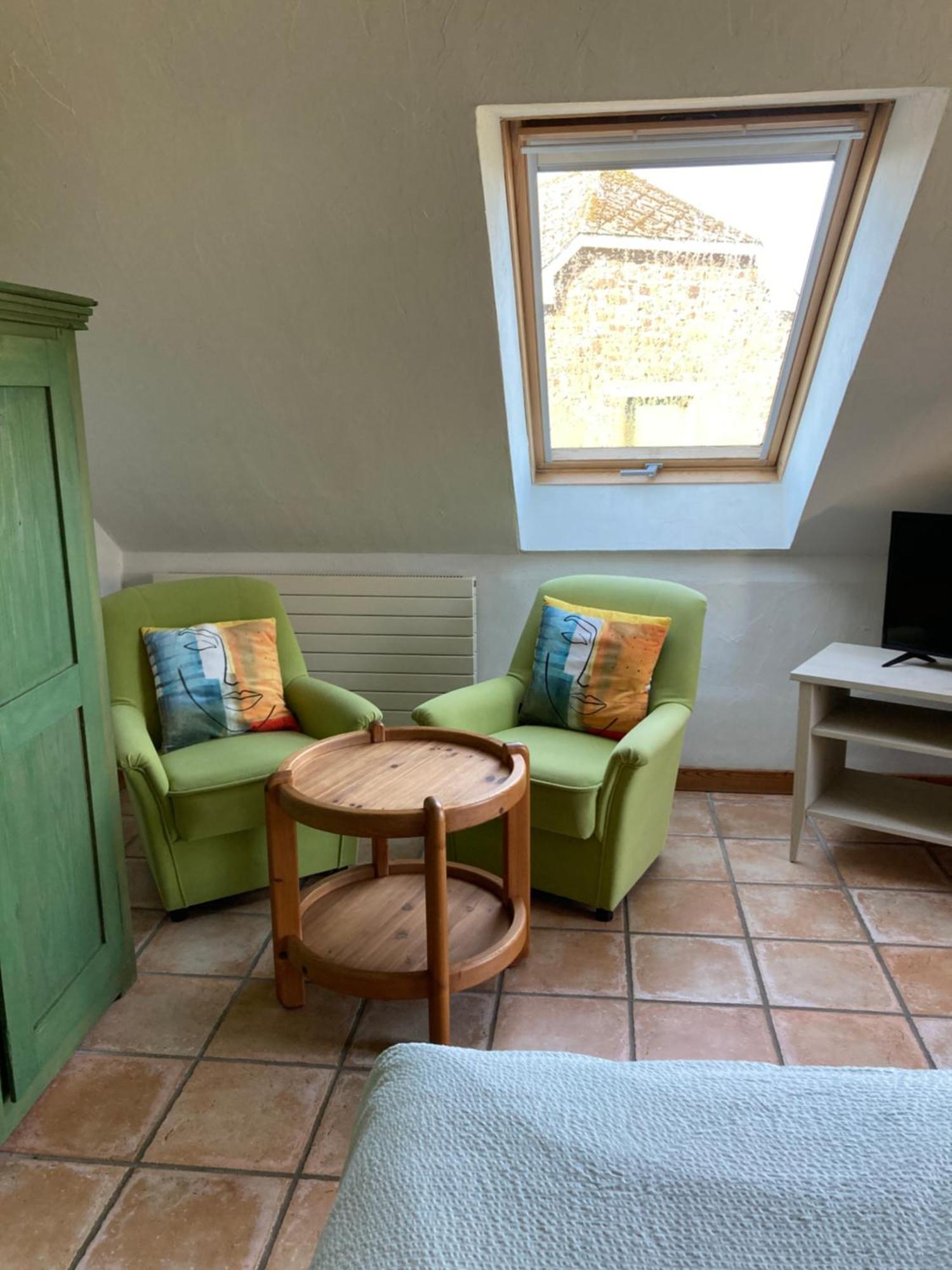 Paulis Cozy 4-Bedroom Vacation Home - With 4 Bathrooms Sun Terrace & Sauna, Nice To Hike & Bike, To Chil & Meet Bullange Exterior photo