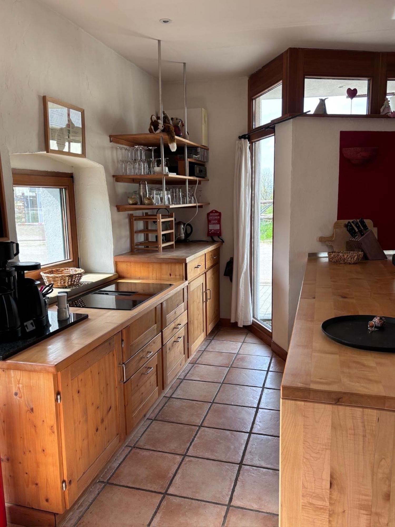 Paulis Ferienhaus Mit Kamin & Sonnenterrasse - Je Zimmer Ein Eigenes Bad - Gratis Sauna - Reinigung & Waesche Inklusive - 1 Hund Ohne Aufpreis - Ideal Zum Wandern, 20 Min Zum See Bullange Exterior photo